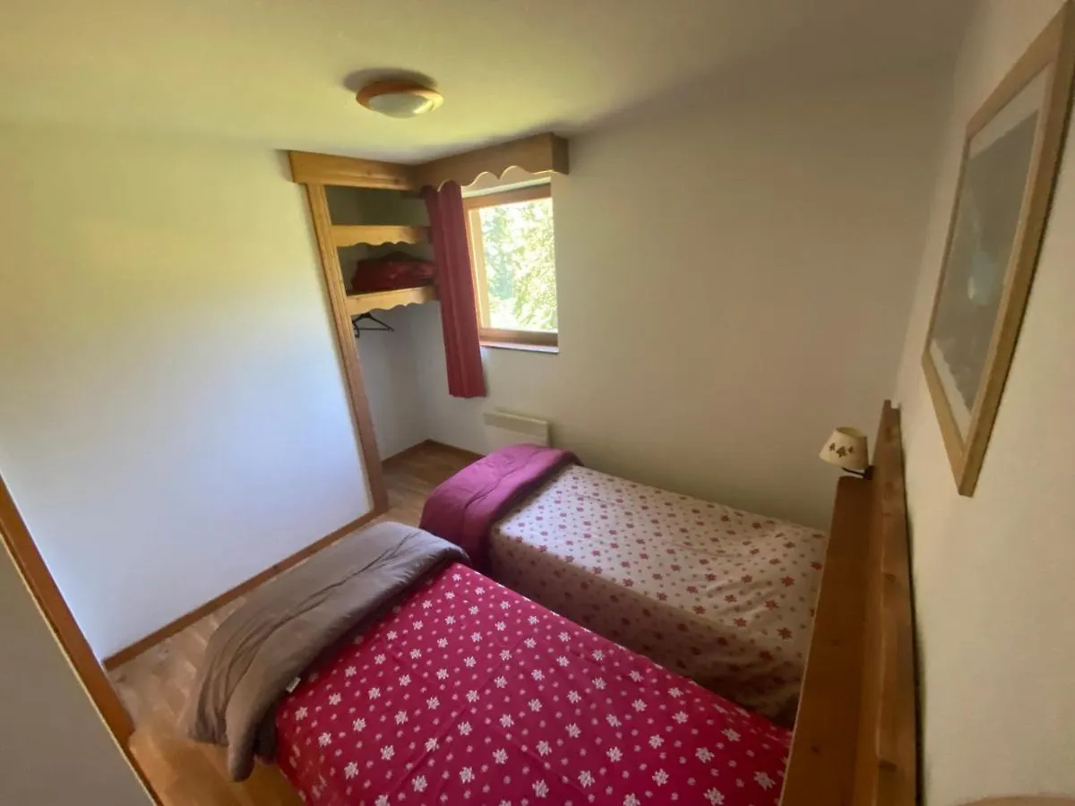 Apt 4/6 Pers Aux Villages Du Bachat Chamrousse Apartment