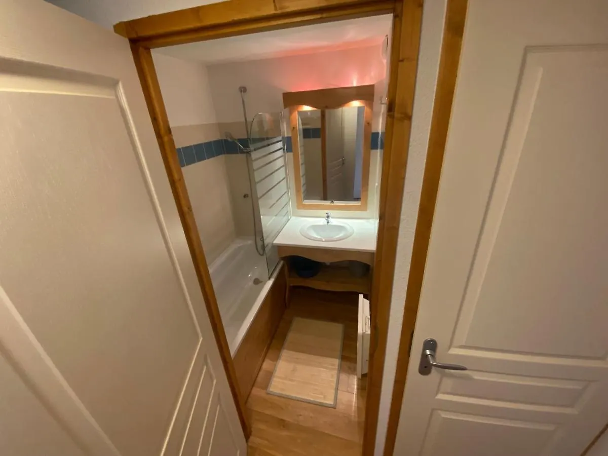 Apartment Apt 4/6 Pers Aux Villages Du Bachat Chamrousse France
